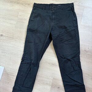 H&M Slim Fit 30/30 Chino Style pants